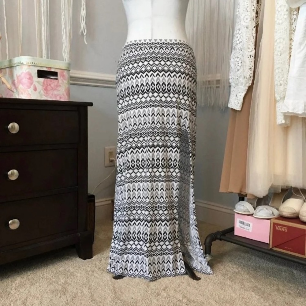 American Eagle Maxi Skirt